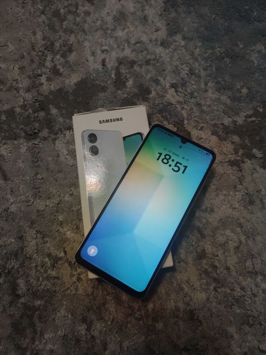 Продам Самсунг а 06 новый