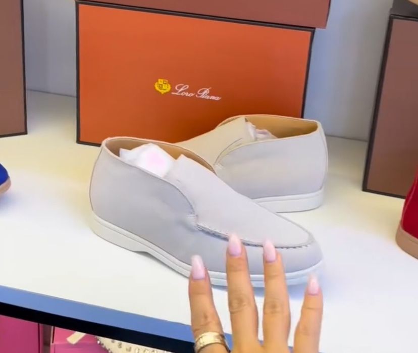 Лоферы Lui Vuitton