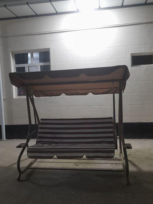 Продается качели