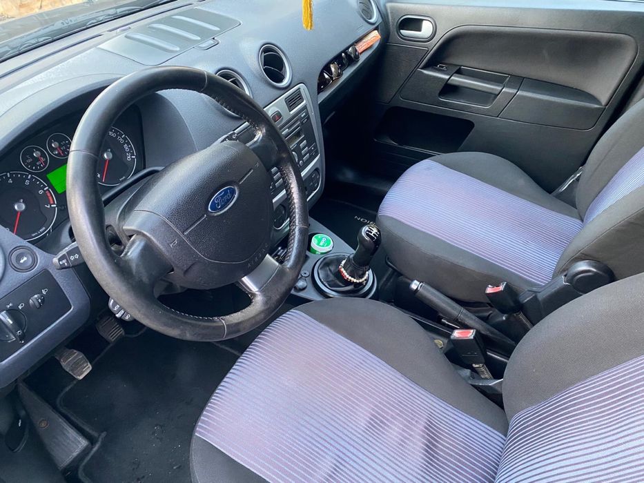 Vand Ford Fusion Titanium