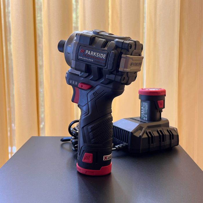 Aкумулаторен ударен винтоверт PARKSIDE въртящ момент: 170 Nm