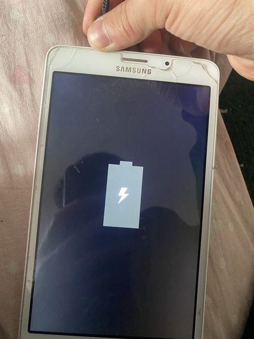 Samsung Tab A6  продам
