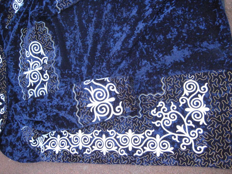 Чапан - Халат Плюш Бархат Длинный Вышивка золотошвейная Шелк 48-50