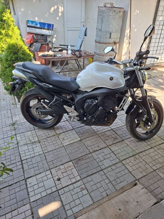 Vand moto Yamaha FZ6 S2