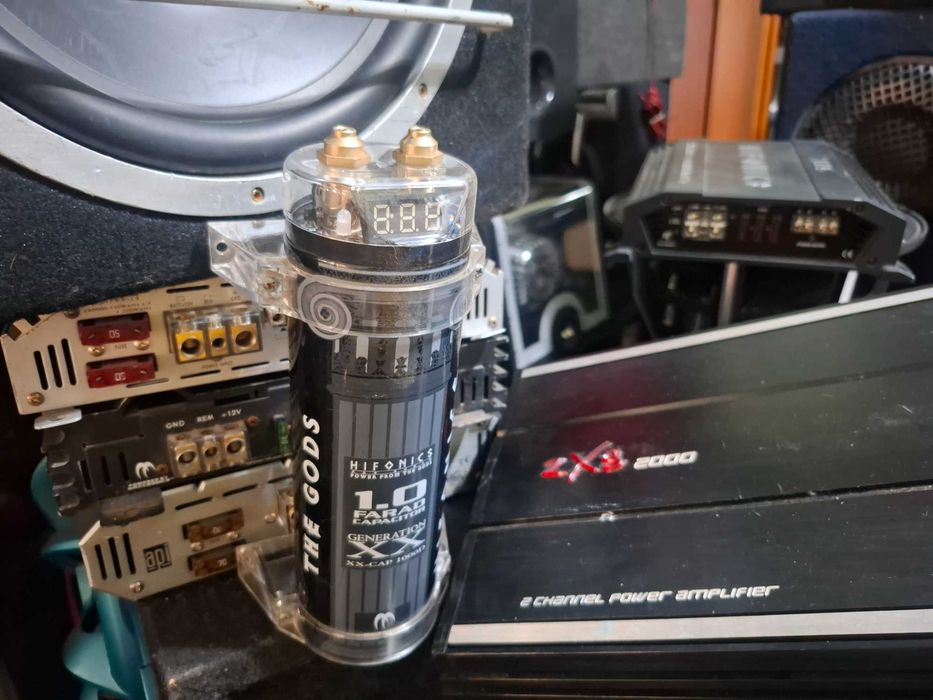 amplificator statie subwoofer auto 1000w  magnat mac de la