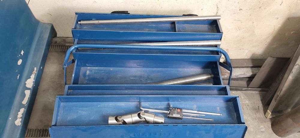 Masina pt echilibrari dinamice ventilatoare cardane etc