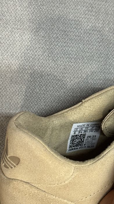 Маратонки Adidas