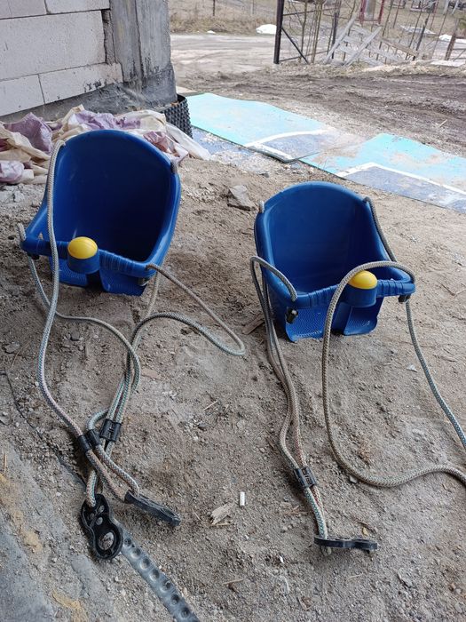 Scaune plastic cu claxon pentru bebelusi