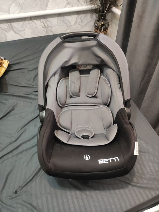 Продам автолюльку