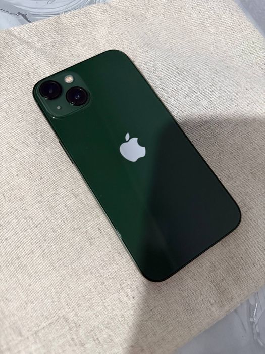 Iphone 13  в отличном состоянии