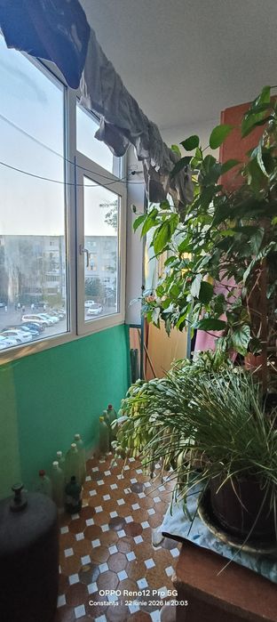 Proprietar - Vând apartament 2 camere decomandate, etaj 2/4, Inel 2 - Marvimex, centrală gaze, poziționat sud