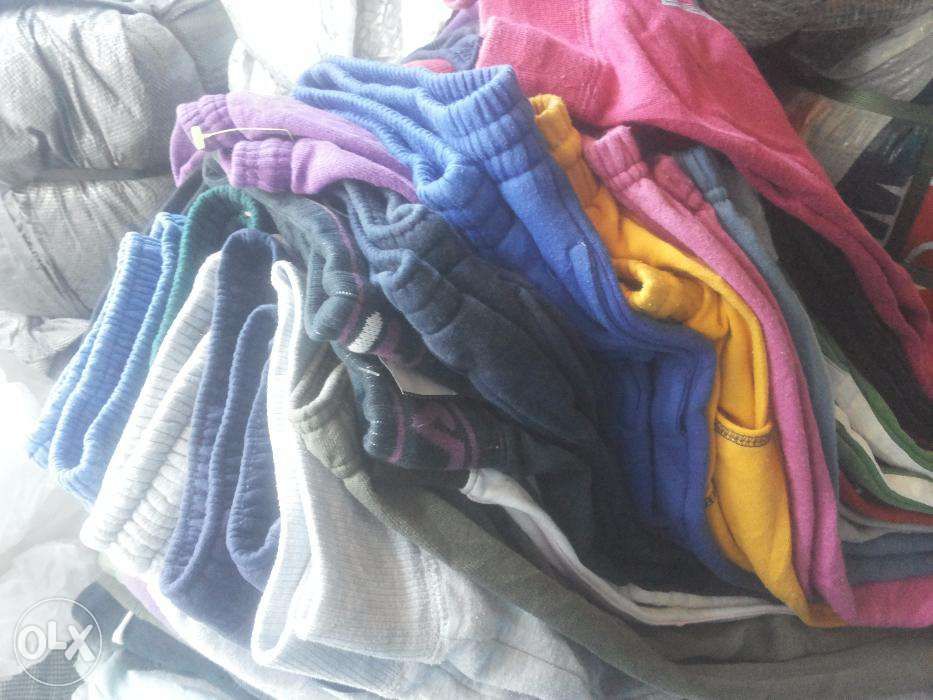 Tricouri,shorturi,pantaloni SECOND-HAND la balot