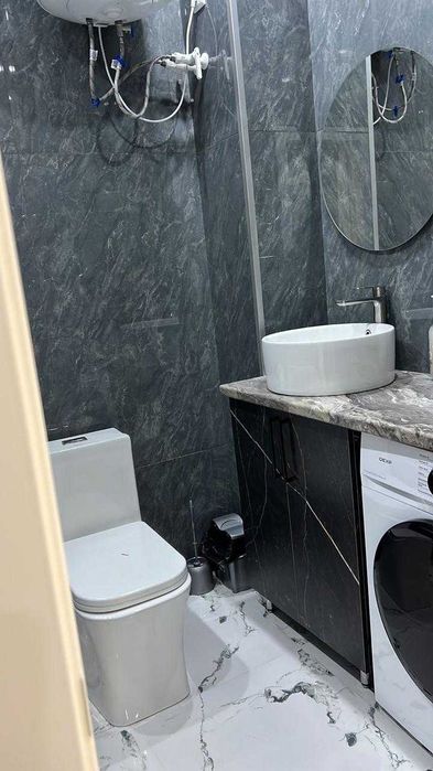 продам шикарную евро 2 комн квартиру