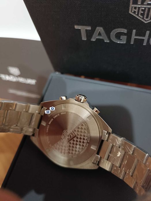 TAG HEUER FORMULA Хронограф CAZ101AH Мъжки Часовник НОВ Оригинален