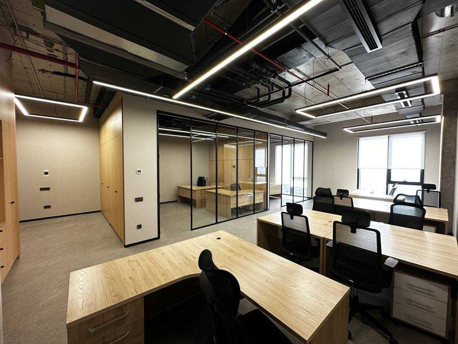 Аренда офиса в бизнес центре Trilliant Tower 2 / 200 и 100 кв.м.