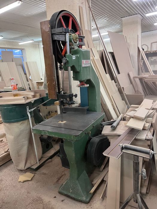 Продается ленточная пила