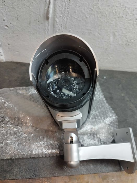 Camera Falsa Pentru Supraveghere