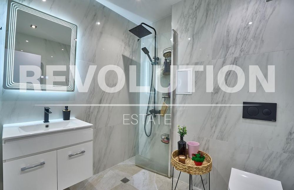 Дава се под наем Двустаен апартамент в Пловдив, Христо Смирненски - 66 кв.м за 664 € - Снимка #9