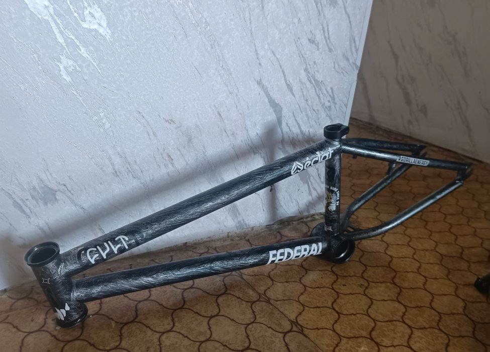 Продам запчасти на BMX