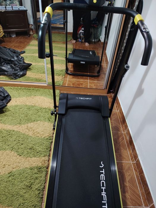 Bandă de alergare sau mers înclinată este folosită foarte puțin