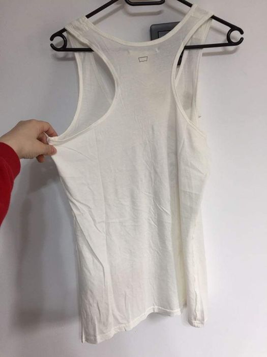 Maieu nou alb levis marime M maiou levis m tricou alb levis marime m