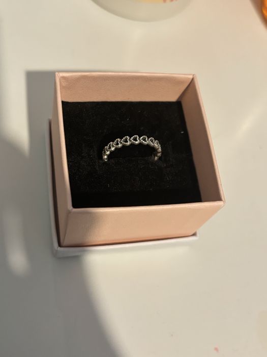 Пръстен на пандора