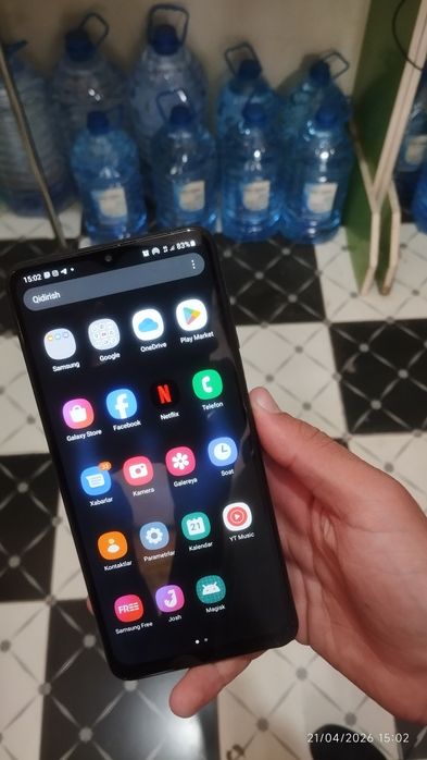 Samsung galaxy m 12 qora