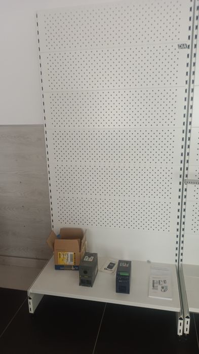 Торговый стеллаж