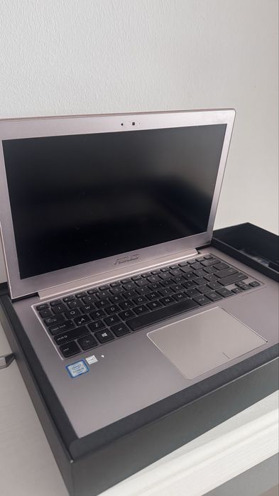 Laptop Asus ZenBook