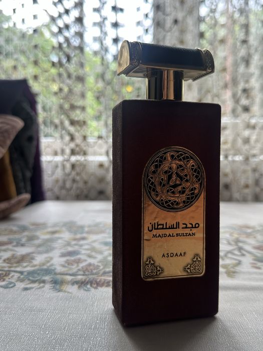 Parfum Asdaaf Majd Al Sultan EDP 100 ml – aproape nou