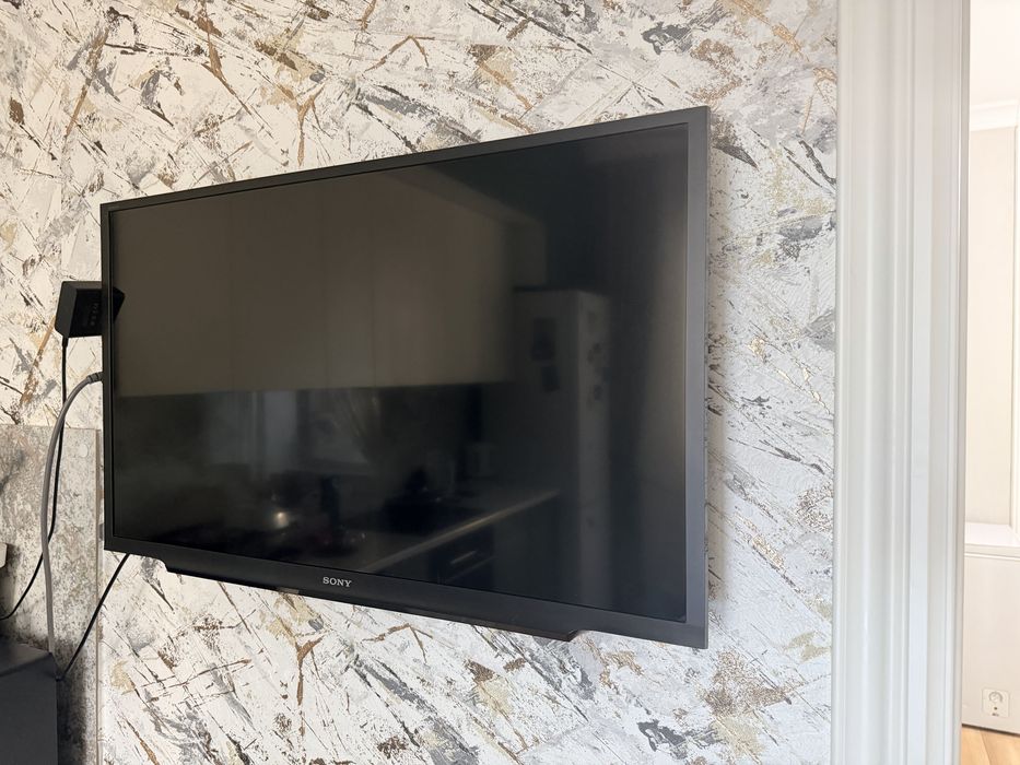 Телевизор Sony 32’ smart