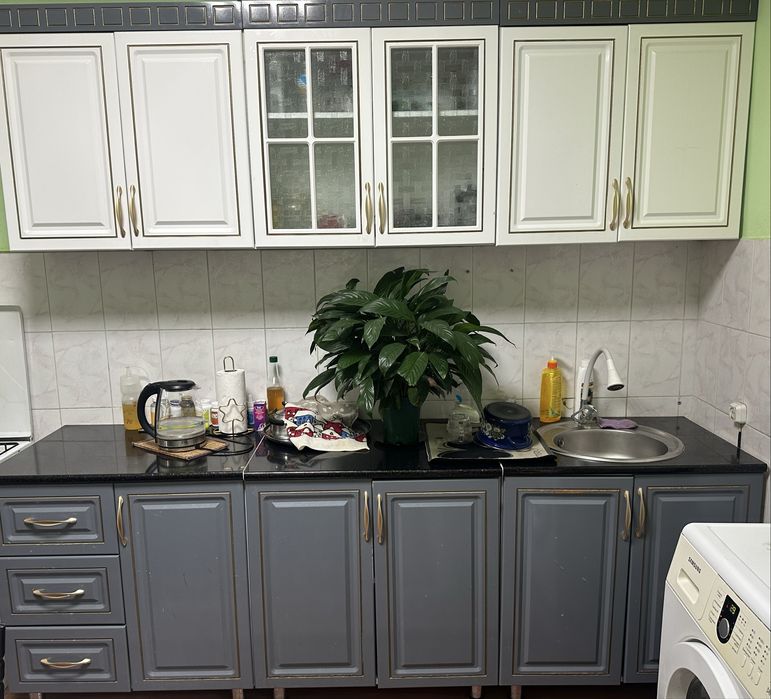 Продается кухонный гарнитур