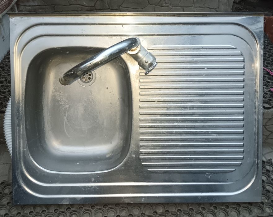 Раковина 60см *80см.