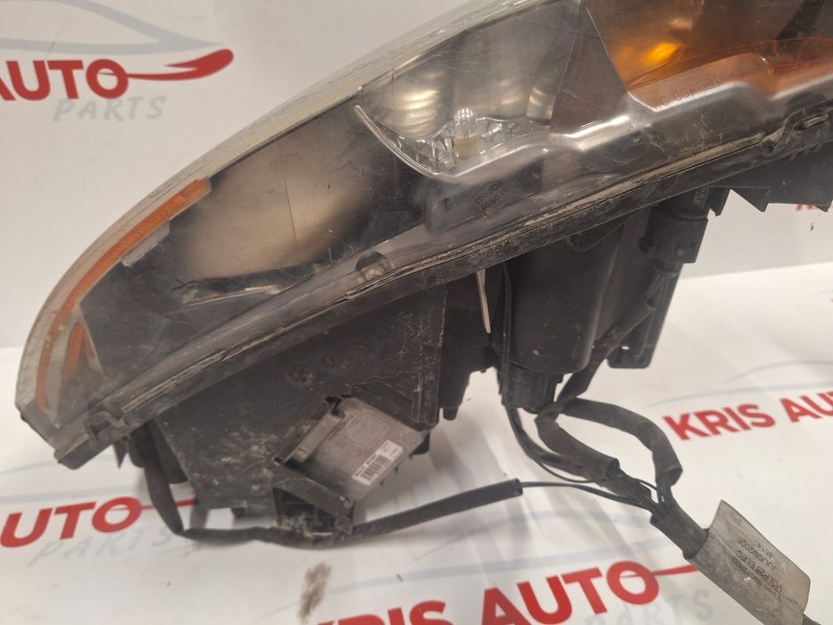 Десен фар Xenon Volvo XC90 / Волво ХЦ 90 2006г.