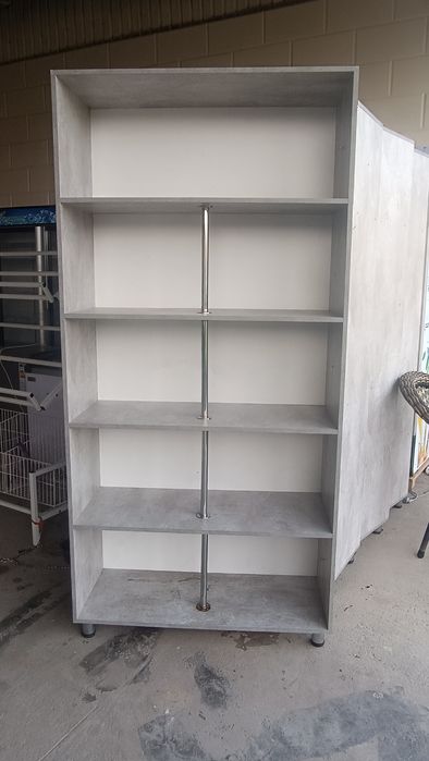 Продам срочно мебель для магазинов