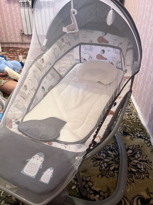 Шезлонг новый