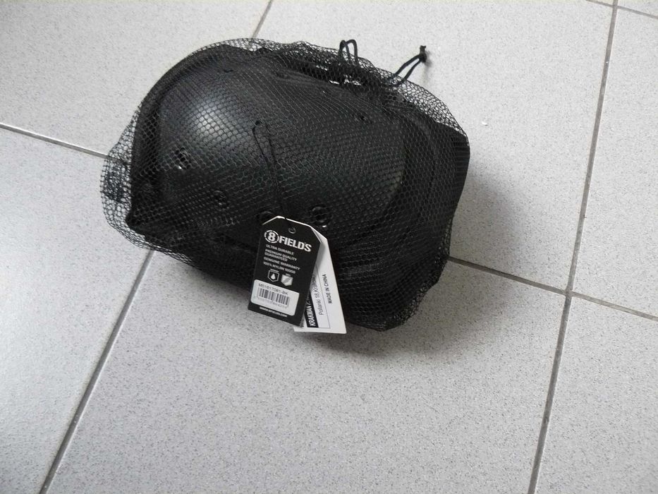 Set Protectie Genunchi Si Coate 8FIELDS Culoare Negru Noi In Ambalaj