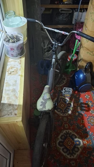 Велосипед BMX,1год