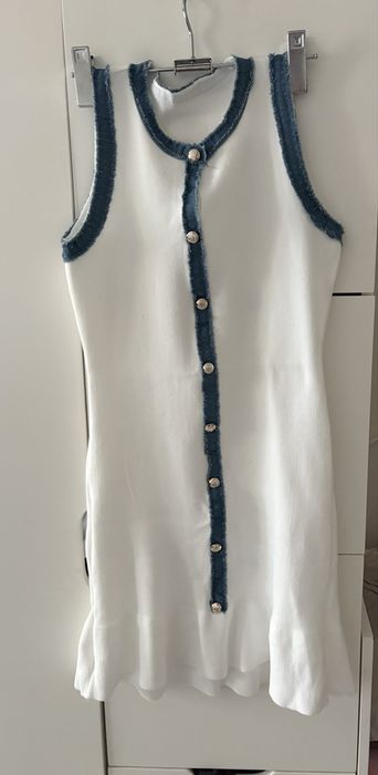 Трикотажное платье