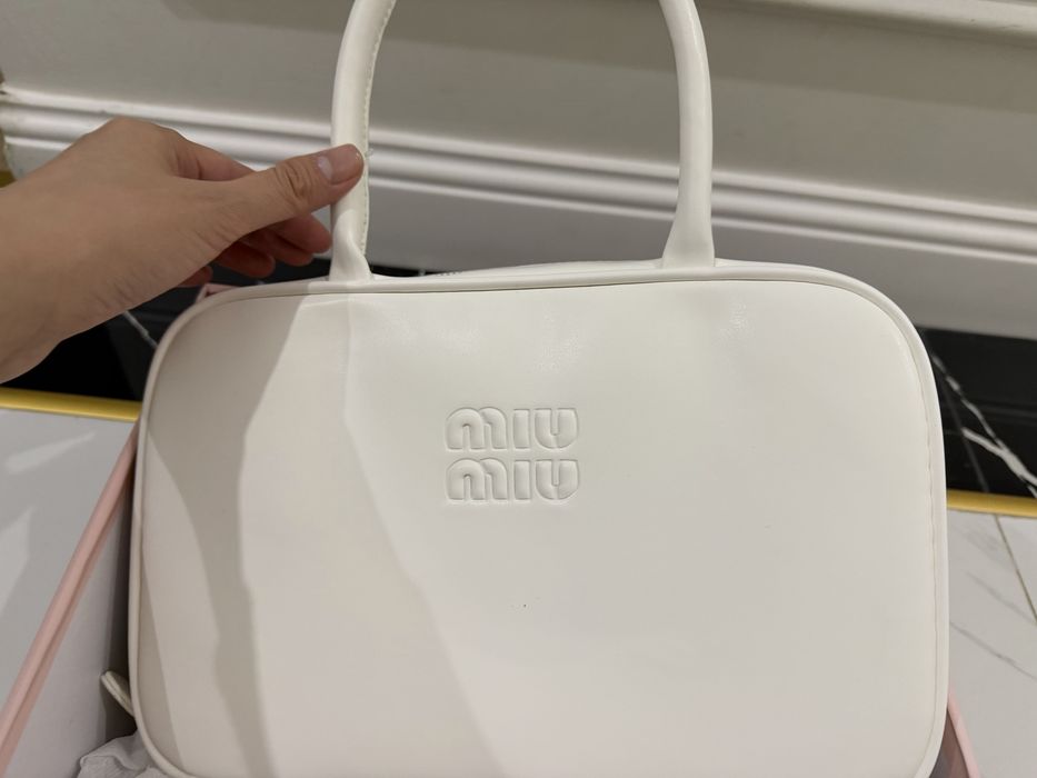Сумка от miu miu