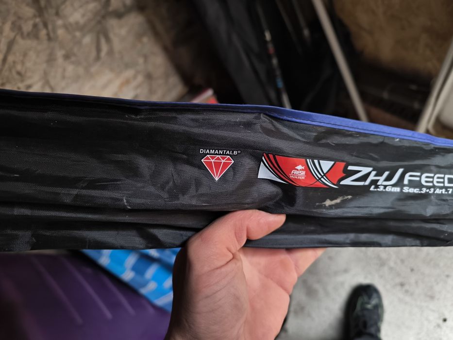 Vând 2 Lansete Flx9 2 Feeder Diamant alb