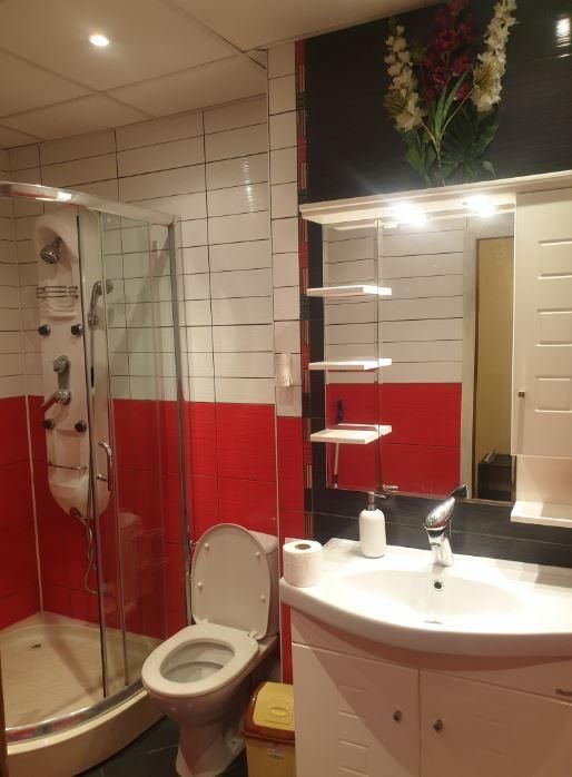 Дава се под наем Двустаен апартамент в Варна, Левски - 75 кв.м за 598.23 € - Снимка #4