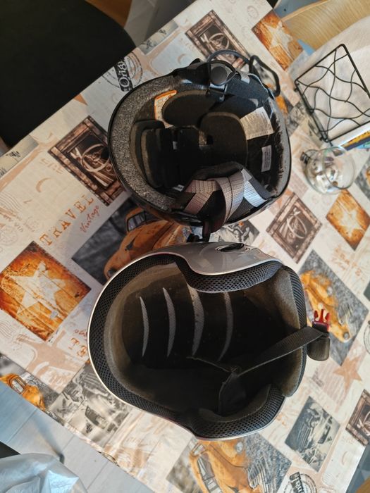 Детски ски, обувки, каска и щеки комплект.