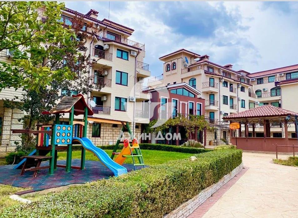 Продава се Едностаен апартамент в с. Кошарица, Област Бургас - 60 кв.м за 421 €/кв.м - Снимка #9