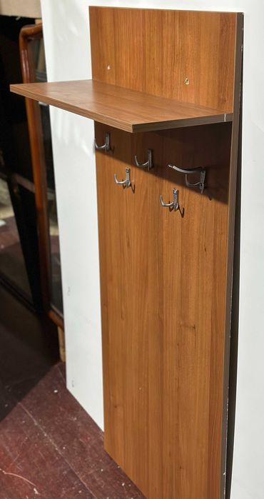 Cuier solid de perete; Cuier 150x70 cm cu agatatori