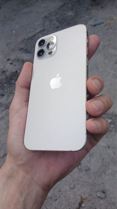 IPhone 12 pro б/у