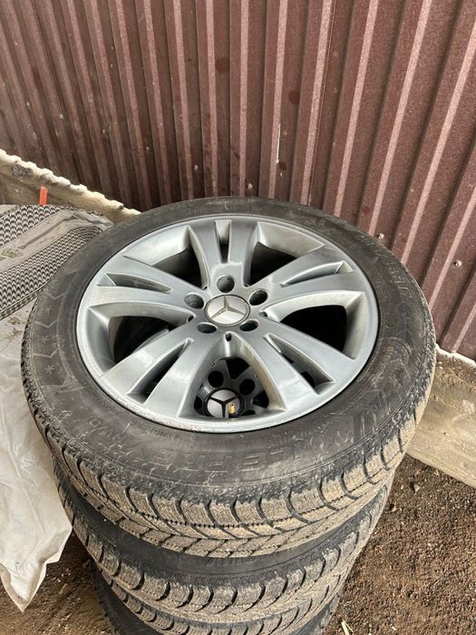 Продам диски с резиной