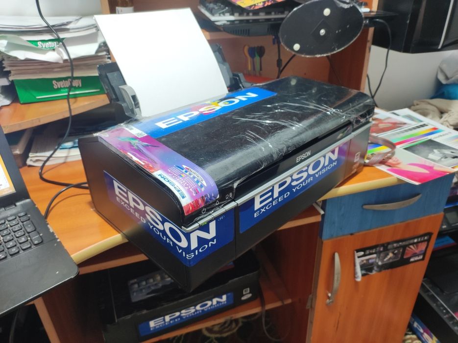 Epson P 50 tezkor 6 rangli HD PRINTER, idialni- ishlatishga tayyor