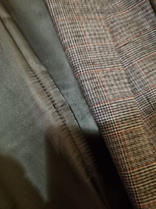 Продавам ново мъжко сако