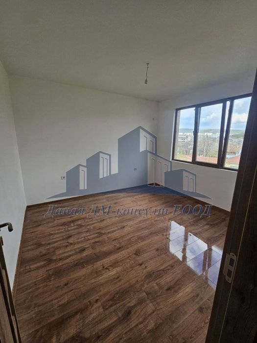 Продава се Мезонет в Шумен, Център - 88 кв.м за 1333 €/кв.м - Снимка #3